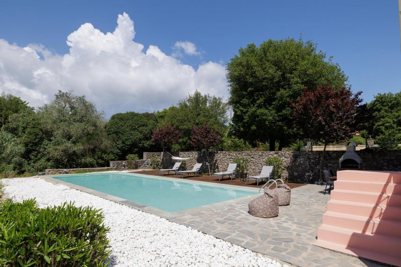 Luxury Villa Perla Ágios Ioánnis Esterno foto